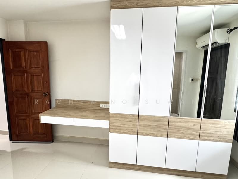 Four-story townhouse for rent, ideal for daily rentals, corner unit, near Sikarin Hospital, Hat Yai., Songkhla, Hat-Yai, Hat Yai, Songkhla, , 80 sqm, Shophouse For Rent, by Rachen Nopsuwan, 500189510 - DDproperty.com