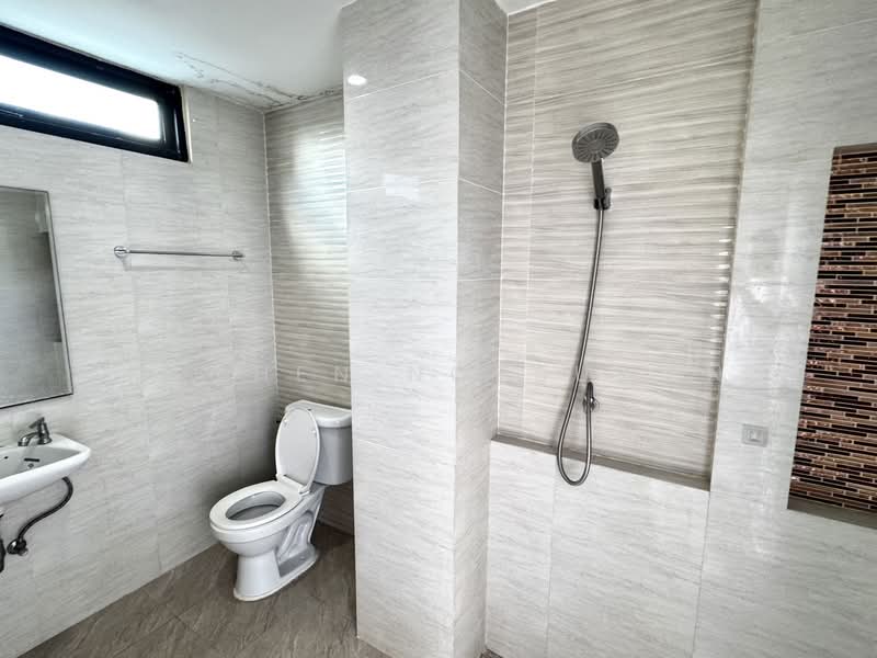 Four-story townhouse for rent, ideal for daily rentals, corner unit, near Sikarin Hospital, Hat Yai., Songkhla, Hat-Yai, Hat Yai, Songkhla, , 80 sqm, Shophouse For Rent, by Rachen Nopsuwan, 500189510 - DDproperty.com