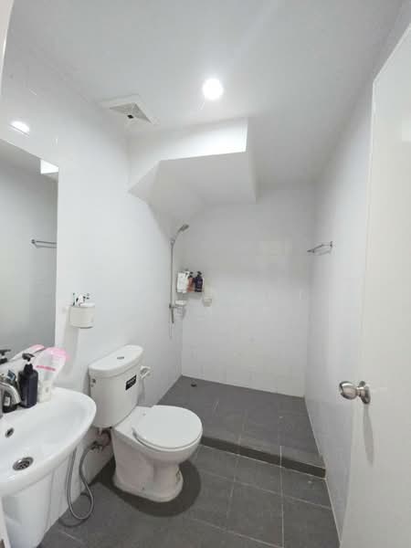 Puri Wongwaen-Lamlukka, Pathum Thani, Suan Kaset Road, Lat Sawai, Lam Luk Ka, Pathum Thani, 3 Bedrooms, 100 sqm, Townhouse For Sale, by The Best Property แก้ว (รหัสตัวแทน 1432) Line ID :, 500189544 - DDproperty.com