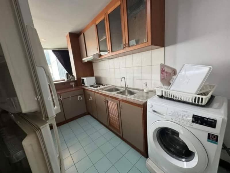 Baan Thanon Sarasin condominium, Bangkok, Sarasin, Lumphini, Pathum Wan, Bangkok, 2 Bedrooms, 138 sqm, Condo For Sale, by Wanida Lao-chan, 500189557 - DDproperty.com