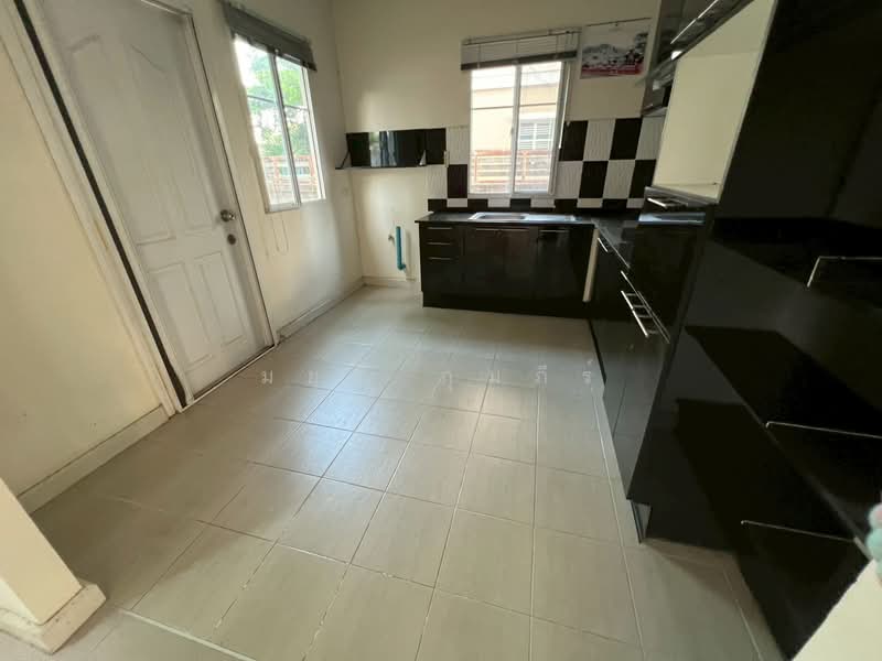 ภัสสร จตุโชติ-ทางด่วนรามอินทรา : Passorn Chatuchot-Ramintra, กรุงเทพ, ซอยหนองระแหง ถนนคู่ขนานกาญจนาภิเษก, สามวาตะวันตก, คลองสามวา, กรุงเทพ, 154 ตร.ม., บ้านเดี่ยว ขาย, โดย มยุรี กุมภีร์, 500189569 - DDproperty.com