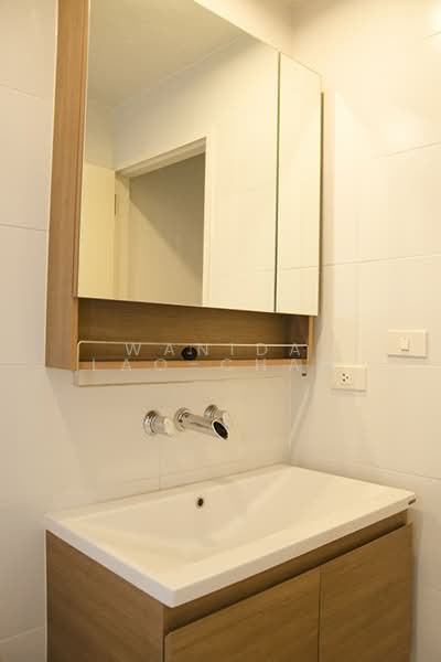 The Seed Musee, Bangkok, 119 Soi Sukhumvit 26, Khong Tan, Khlong Toei, Bangkok, 1 Bedroom, 33 sqm, Condo For Sale, by Wanida Lao-chan, 500189623 - DDproperty.com