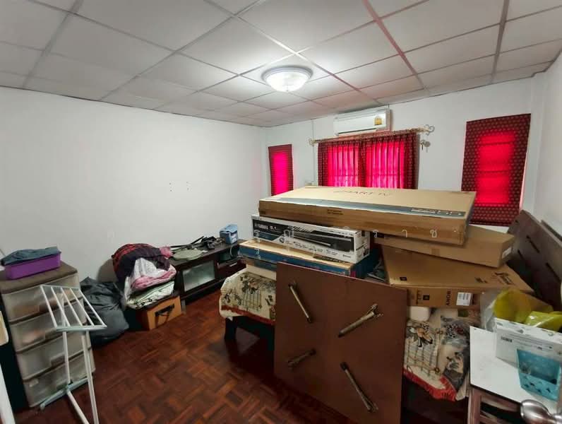 พุดตาน เพชรเกษม81 (Puttan Phetkasem81), Bangkok, Nong Kham, Nong Khaem, Bangkok, 2 Bedrooms, 100 sqm, Townhouse For Sale, by คุณ วารุณี นิราช (รุ้ง), 500189626 - DDproperty.com