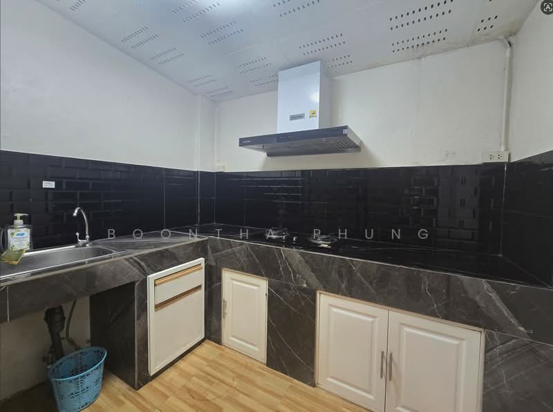 Natura Trend Rattanathibet-Ratchapruek, Nonthaburi, 11 Soi Bang Len 21, Bang Len, Bang Yai, Nonthaburi, 3 Bedrooms, 120 sqm, Townhouse For Rent, by Boontha Phung, 500189631 - DDproperty.com