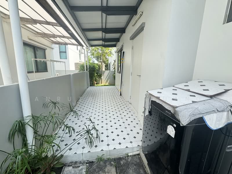 Saransiri Ramkhamhaeng, Bangkok, Khlong Song Ton Nun, Lat Krabang, Bangkok, 4 Bedrooms, 158 sqm, Single Detached House For Sale, by Kanrutai Dawruang, 500189637 - DDproperty.com