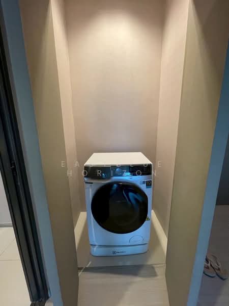 Life Asoke-Rama 9, Bangkok, 626 Asoke-Dindaeng Road, Makkasan, Ratchathewi, Bangkok, 2 Bedrooms, 60 sqm, Condo For Rent, by Eastblue Horizon, 500189642 - DDproperty.com