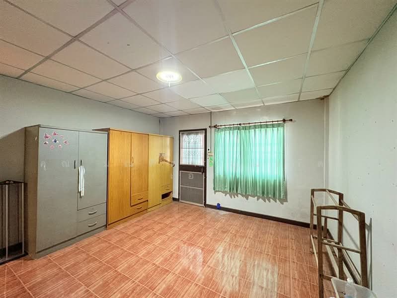 เฟื่องฟ้า 9 เฟส 1 (Fueang Fa Villa 9 Phase 1), Samut Prakan, Phraeksa, Muang Samut Prakarn, Samut Prakan, 2 Bedrooms, 90 sqm, Townhouse For Sale, by คุณ มณฑิดา อุณหรัตน์ (เอม), 500189646 - DDproperty.com