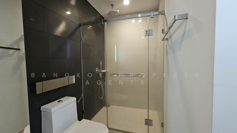 The Room BTS Wongwianyai, Bangkok, 44 KrungThonBuri Road, Khlong Ton Sai, Khlong San, Bangkok, 2 Bedrooms, 90 sqm, Condo For Rent, by BANGKOK PROPERTY AGENTS, 500189651 - DDproperty.com