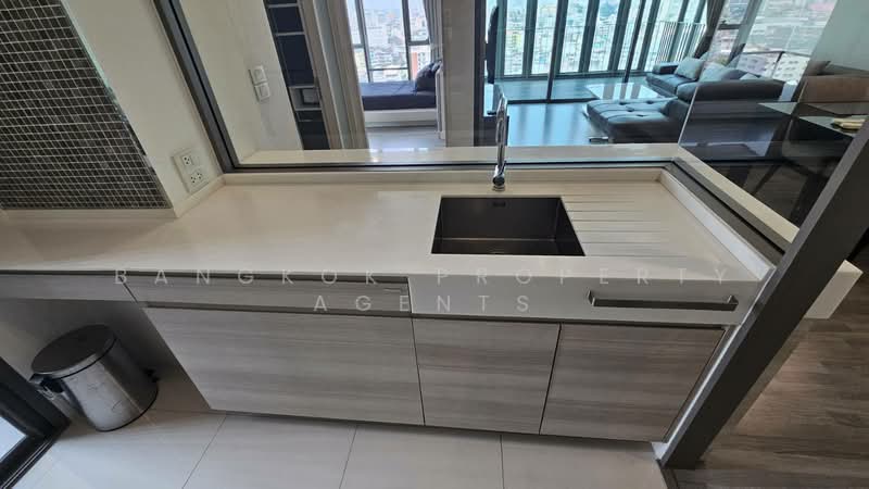 The Room BTS Wongwianyai, Bangkok, 44 KrungThonBuri Road, Khlong Ton Sai, Khlong San, Bangkok, 2 Bedrooms, 90 sqm, Condo For Rent, by BANGKOK PROPERTY AGENTS, 500189651 - DDproperty.com