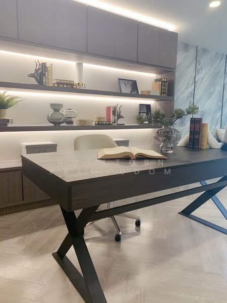 President Park Sukhumvit 24, Bangkok, 99 Sukhumvit 24 Alley, Khlongtoei Nua, Watthana, Bangkok, 3 Bedrooms, 223 sqm, Condo For Sale, by Nopatorn Prem-udom, 500189656 - DDproperty.com