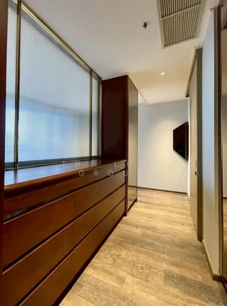 Noble Ploenchit, Bangkok, 1035 Ploenchit  Road, Lumphini, Pathum Wan, Bangkok, 3 Bedrooms, 178 sqm, Condo For Rent, by The Luxe Group, 500189658 - DDproperty.com
