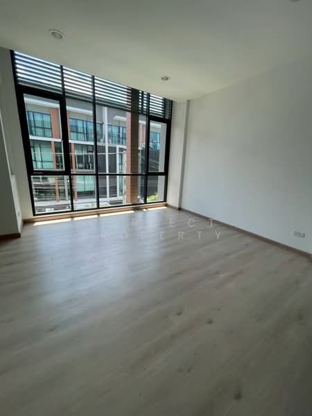 Premium Place Mix Nawamin, Bangkok, Soi Nawamin 133, Nuan Chan, Bueng Kum, Bangkok, 3 Bedrooms, 240 sqm, Single Detached House For Rent, by Correct Property, 500189659 - DDproperty.com