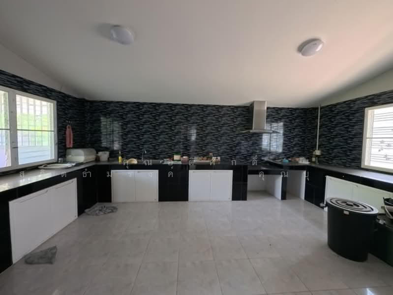 ที่ดิน 4-1-67 ไร่ (1,767 ตร.ว.) ซ.เทศบาล23 (ยูลิ) ต.ปากน้ำ อ.เมืองสมุทรปราการ จ.สมุทรปราการ 10270, สมุทรปราการ, ปากน้ำ, เมืองสมุทรปราการ, สมุทรปราการ, 7,068 ตร.ม., ที่ดิน ขาย, โดย คุณอดิศักดิ์ สถิตธำมรงค์ , 	คุณบุษบง บุญมีเจริญพันธ์, 500189680 - DDproperty.com