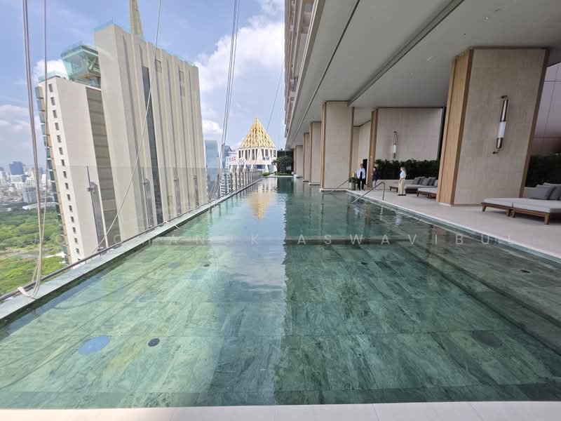 Dusit Central Park (Residences), Bangkok, 946 Rama 4 Road, Silom, Bang Rak, Bangkok, 1 Bedroom, 66 sqm, Condo For Sale, by Jomchanok Aswavibul, 500189682 - DDproperty.com