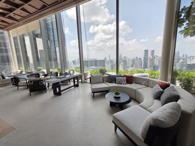 Dusit Central Park (Residences), Bangkok, 946 Rama 4 Road, Silom, Bang Rak, Bangkok, 1 Bedroom, 66 sqm, Condo For Sale, by Jomchanok Aswavibul, 500189682 - DDproperty.com