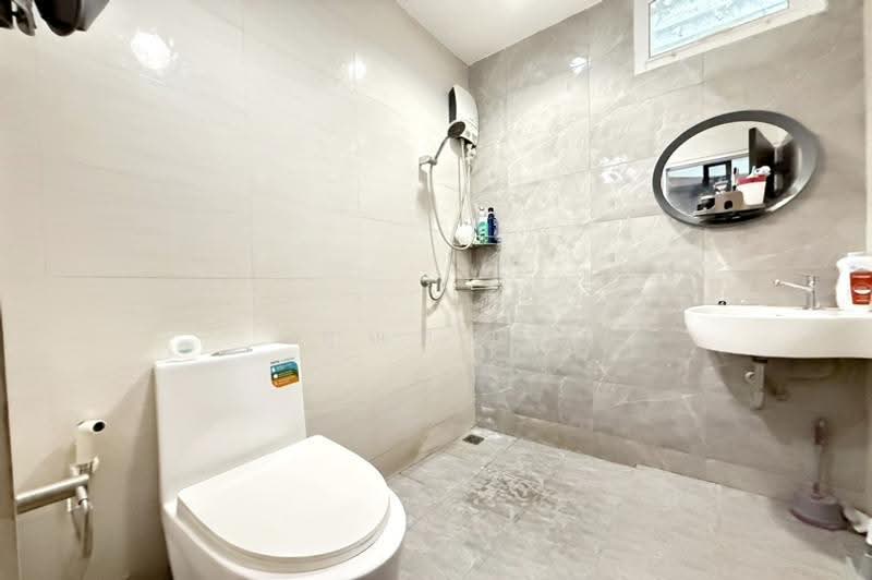 Baan Kehathani 4, Bangkok, Soi Village Kheha Thani 4, Saphan Sung, Saphan Sung, Bangkok, 2 Bedrooms, 100 sqm, Single Detached House For Sale, by คุณหนึ่ง, 500189686 - DDproperty.com