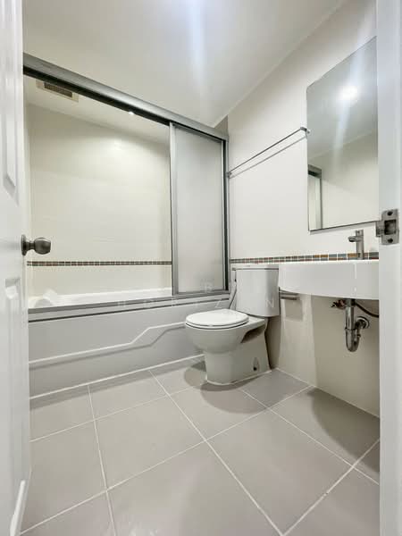 Lumpini Place Rama 9-Ratchada, Bangkok, Rama 9 Road, Huai Khwang, Huai Khwang, Bangkok, 2 Bedrooms, 71 sqm, Condo For Rent, by Eastblue Horizon, 500189709 - DDproperty.com