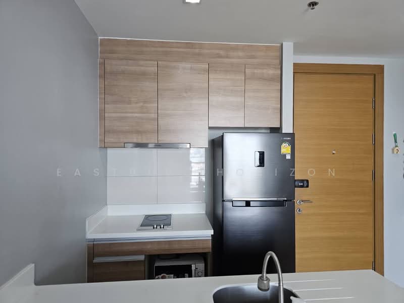 Rhythm Ratchada-Huaikwang, Bangkok, 218 Ratchadaphisek Road, Huai Khwang, Huai Khwang, Bangkok, 1 Bedroom, 46 sqm, Condo For Rent, by Eastblue Horizon, 500189717 - DDproperty.com