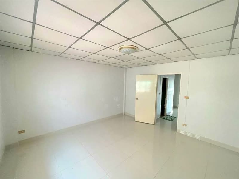 First Home Watcharapol : เฟิสท์โฮม วัชรพล, กรุงเทพ, ซอย ร่วมมิตรพัฒนา, ท่าแร้ง, บางเขน, กรุงเทพ, 90 ตร.ม., ทาวน์เฮ้าส์ ขาย, โดย คุณ ภิญญาลักษณ์ เทพบุตร (ยุ้ย), 500189721 - DDproperty.com