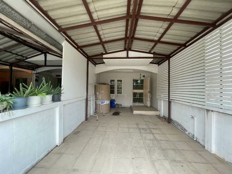 First Home Watcharapol, Bangkok, Soi Ruammit Phatthana, Tha Rang, Bang Khen, Bangkok, 2 Bedrooms, 90 sqm, Townhouse For Sale, by คุณ ภิญญาลักษณ์ เทพบุตร (ยุ้ย), 500189721 - DDproperty.com