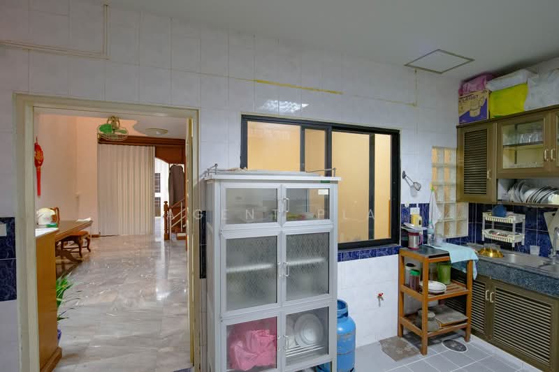 4-story townhouse for rent in Warathorn Ville, Pattanakarn 44 (SPSAD3867), Bangkok, Suan Luang, Suan Luang, Bangkok, 5 Bedrooms, 300 sqm, Townhouse For Rent, by Agent Pla, 500189740 - DDproperty.com