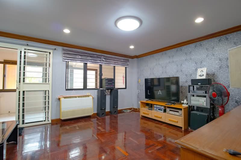 ทาวน์เฮ้าส์ 4 ชั้น ให้เช่า หมู่บ้านวราธรวิลล์ พัฒนาการ 44 (SPSAD3867), กรุงเทพ, สวนหลวง, สวนหลวง, กรุงเทพ, 300 ตร.ม., ทาวน์เฮ้าส์ ให้เช่า, โดย Agent Pla, 500189740 - DDproperty.com