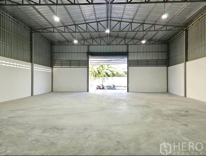 For rent Warehouse 300 sqm in Samrong Nuea Samut Prakan HRE00398, Samut Prakan, Samrong Nua, Muang Samut Prakarn, Samut Prakan, , 300 sqm, Warehouse/Factory For Rent, by Hero Realtor Co., Ltd., 500189747 - DDproperty.com