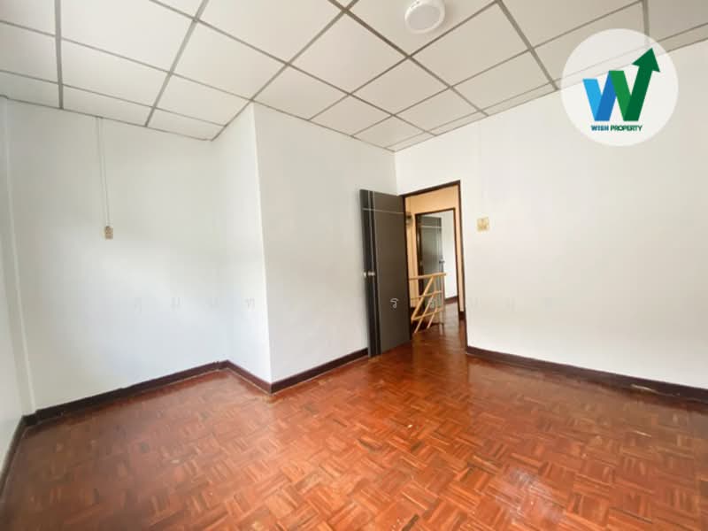 Moobaan Rungkit Villa 7, Bangkok, Soi Romklao 54, Khlong Sam Prawet, Lat Krabang, Bangkok, 2 Bedrooms, 80 sqm, Townhouse For Sale, by สุมนทา กรรณนุช, 500189758 - DDproperty.com