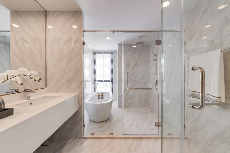 Coco Parc, Bangkok, 1150 Rama 4 Road, Khlong Toei, Khlong Toei, Bangkok, 3 Bedrooms, 256 sqm, Condo For Sale, by Nopatorn Prem-udom, 500189764 - DDproperty.com