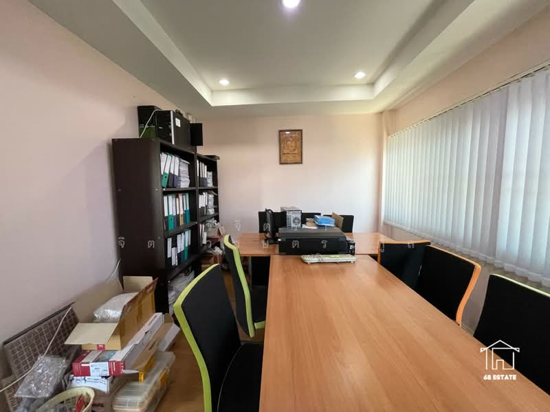 ขาย - ขาย **ออฟฟิศ พร้อม โกดัง** รามอินทรา 65 แยก 2-18 เหมาะกับธุรกิจขนาดย่อม (SME)**จอดรถได้ 6-8 คัน, กรุงเทพ