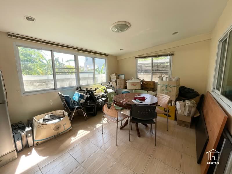 ขาย **ออฟฟิศ พร้อม โกดัง** รามอินทรา 65 แยก 2-18 เหมาะกับธุรกิจขนาดย่อม (SME)**จอดรถได้ 6-8 คัน, Bangkok, Ram Inthra, Khan Na Yao, Bangkok, , 200 sqm, Warehouse/Factory For Sale, by วิจิตรา จิตรวงษ์ตระกูล, 500189777 - DDproperty.com