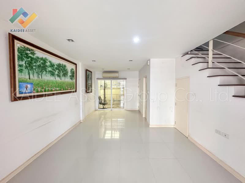 Lumpini Town Place Ratchayothin-Sena, Bangkok, Chan Kasem, Chatuchak, Bangkok, 3 Bedrooms, 150 sqm, Townhouse For Sale, by Kannisa Thanwatthanakrirkul, 500189780 - DDproperty.com