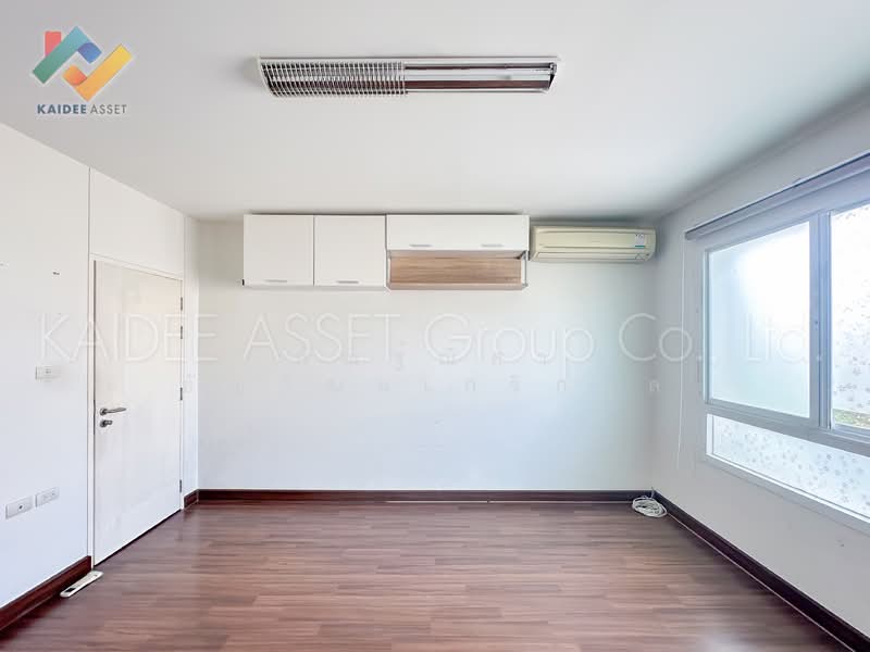 Lumpini Town Place Ratchayothin-Sena : ลุมพินี ทาวน์ เพลส รัชโยธิน-เสนา, กรุงเทพ, จันทรเกษม, จตุจักร, กรุงเทพ, 150 ตร.ม., ทาวน์เฮ้าส์ ขาย, โดย กัณฐ์ณิศา ธัญวัฒนเกริกกุล, 500189780 - DDproperty.com