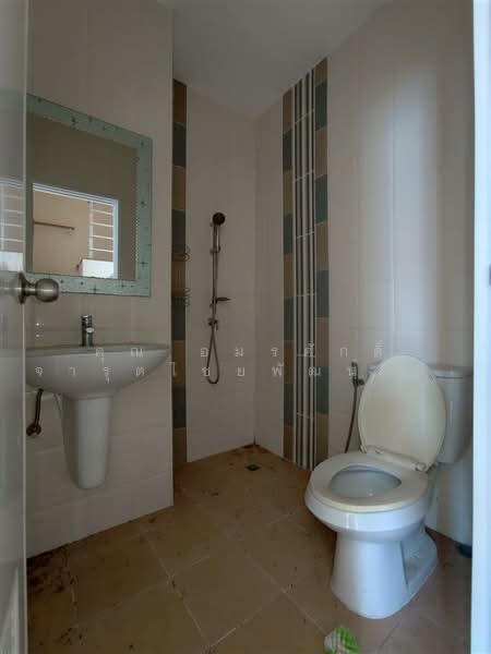 โกลเด้น ทาวน์ ลาดพร้าว-เกษตรนวมินทร์ (Golden Town Ladprao-Kaset Nawamin ), กรุงเทพ, คลองกุ่ม, บึงกุ่ม, กรุงเทพ, 120 ตร.ม., ทาวน์เฮ้าส์ ขาย, โดย คุณ อมรศักดิ์ จารุตไชยพัฒน์ (ดุ่ย), 500189792 - DDproperty.com