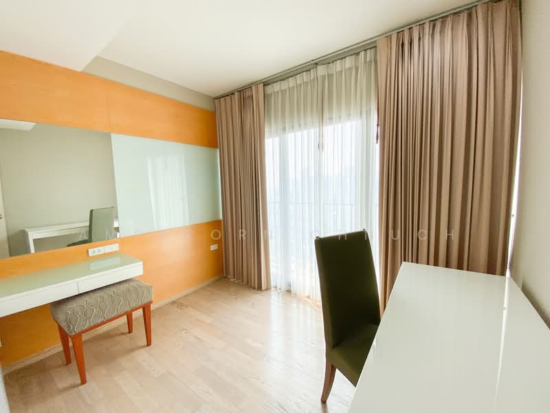 Noble Remix, Bangkok, 772 Soi Sukhumvit 36, Sukhumvit Road, Khong Tan, Khlong Toei, Bangkok, 3 Bedrooms, 118 sqm, Condo For Rent, by Ampaporn Ohnuch, 500189797 - DDproperty.com