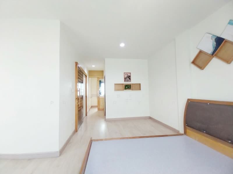 The Trop 2 Motorway-Ladkrabang, Bangkok, Prachapattana Road, Thab Yao, Lat Krabang, Bangkok, 3 Bedrooms, 100 sqm, Townhouse For Sale, by The Best Property ไก่, 500189801 - DDproperty.com