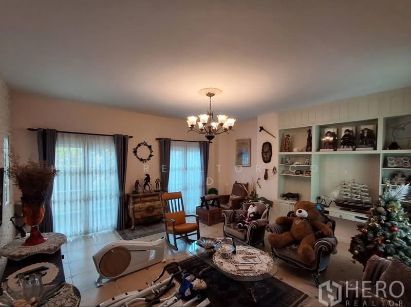 For Sale Detached House in Vintage Home Village 3 in Phla Ban Chang Rayong HRE00399, ระยอง, พลา, บ้านฉาง, ระยอง, 220 ตร.ม., บ้านเดี่ยว ขาย, โดย Hero Realtor Co., Ltd., 500189821 - DDproperty.com