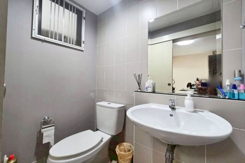 Baan Klang Muang Pinklao - Charan, Bangkok, along the expressway Si Rat  Road-Outer Ring Road, Bang O, Bang Phlat, Bangkok, 3 Bedrooms, 145 sqm, Townhouse For Sale, by คุณแจ่ม, 500189837 - DDproperty.com
