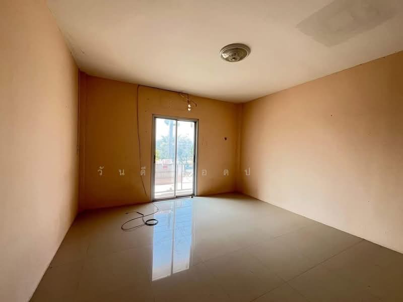 อาคารพาณิชย์ 3 ชั้น โครงการปาลิกาวิลเลจ แยกศรีนาวา, นครนายก, บ้านใหญ่, เมืองนครนายก, นครนายก, 180 ตร.ม., ตึกแถว-อาคารพาณิชย์ ขาย, โดย วันดี รอดปาน, 500189849 - DDproperty.com