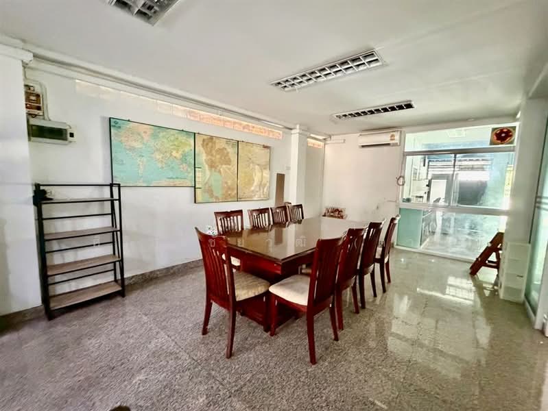 ทาวน์เฮ้าส์ 3.5 ชั้น 69.5 ตร.ว. ทาวน์เฮ้าส์ ซอยโชติวัฒน์ ถนนประชาชื่น เขตบางซื่อ, Bangkok, Bang Sue, Bang Sue, Bangkok, 7 Bedrooms, 300 sqm, Townhouse For Sale, by คุณ วนิดา ศิริสุขชัยวุฒิ (ดา), 500189868 - DDproperty.com