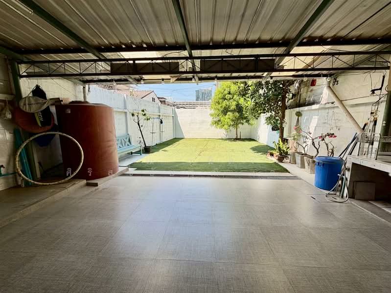 ทาวน์เฮ้าส์ 3.5 ชั้น 69.5 ตร.ว. ทาวน์เฮ้าส์ ซอยโชติวัฒน์ ถนนประชาชื่น เขตบางซื่อ, กรุงเทพ, บางซื่อ, บางซื่อ, กรุงเทพ, 300 ตร.ม., ทาวน์เฮ้าส์ ขาย, โดย คุณ วนิดา ศิริสุขชัยวุฒิ (ดา), 500189868 - DDproperty.com