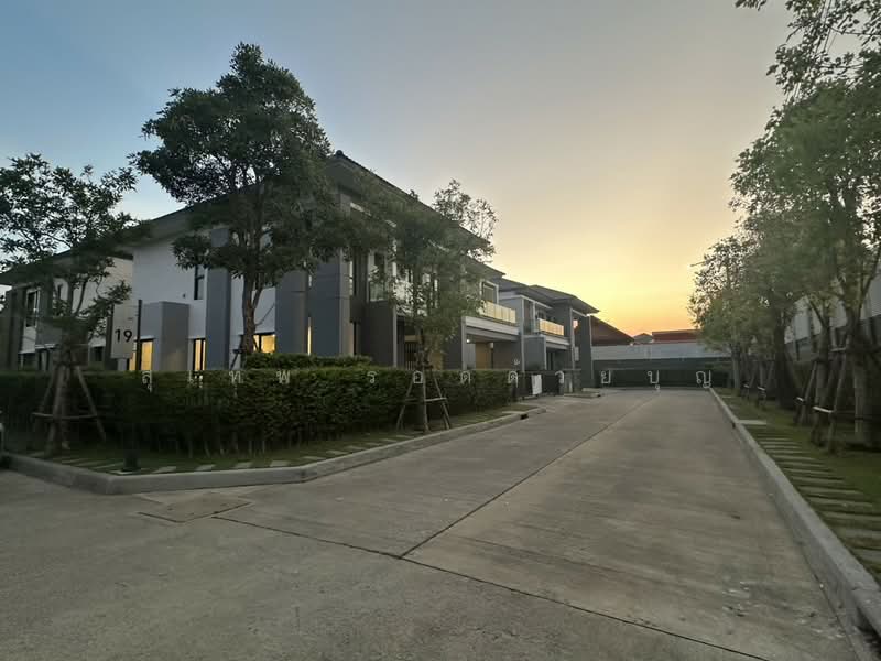 The City Ratchaphruek-Suanphak, Nonthaburi, Bang Kruai - Krungnon, Mahasawat, Bang Kruai, Nonthaburi, 5 Bedrooms, 375 sqm, Single Detached House For Rent, by สุเทพ รอดด้วยบุญ, 500189872 - DDproperty.com