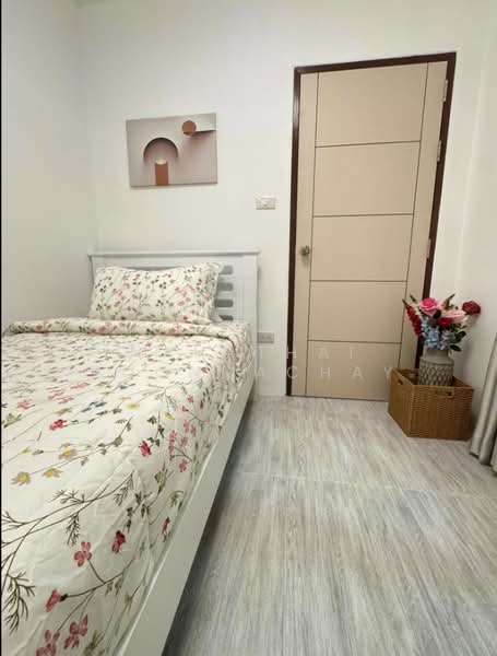 หมู่บ้านศิริมงคล หนองเกตุใหญ่, Chon Buri (Pattaya), Nong Pla Lai, Bang Lamung (Pattaya), Chon Buri (Pattaya), 3 Bedrooms, 80 sqm, Townhouse For Sale, by Nahathai Boonmachay, 500189875 - DDproperty.com