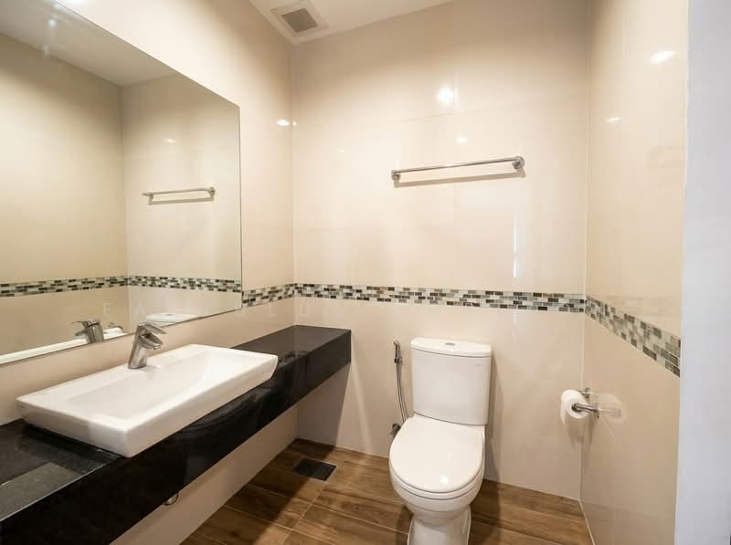 IDEO Q Phayathai, Bangkok, 138 Phayathai Road, Thung Phaya Thai, Ratchathewi, Bangkok, 1 Bedroom, 36 sqm, Condo For Sale, by Eastblue Horizon, 500189884 - DDproperty.com