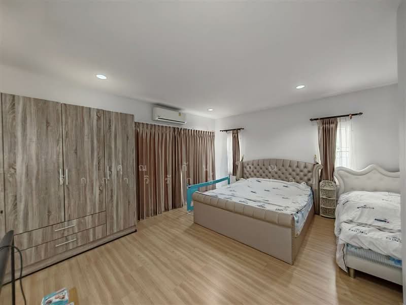 Sena Ville Borommaratchachonnani-Sai 5, Nakhon Pathom, Bang Toei, Sam Phran, Nakhon Pathom, 4 Bedrooms, 340 sqm, Single Detached House For Sale, by คุณ กันตภณ จักกาวิรักษ์ (บอย), 500189890 - DDproperty.com