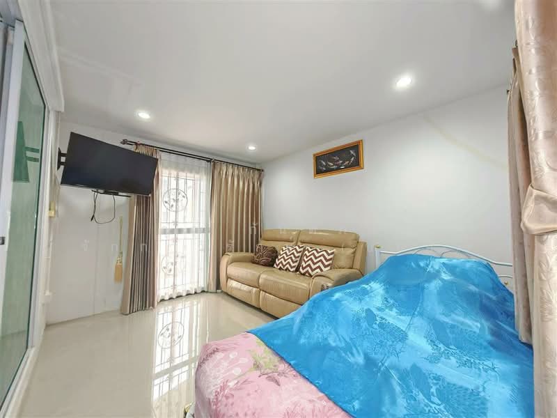 Sena Ville Borommaratchachonnani-Sai 5, Nakhon Pathom, Bang Toei, Sam Phran, Nakhon Pathom, 4 Bedrooms, 340 sqm, Single Detached House For Sale, by คุณ กันตภณ จักกาวิรักษ์ (บอย), 500189890 - DDproperty.com