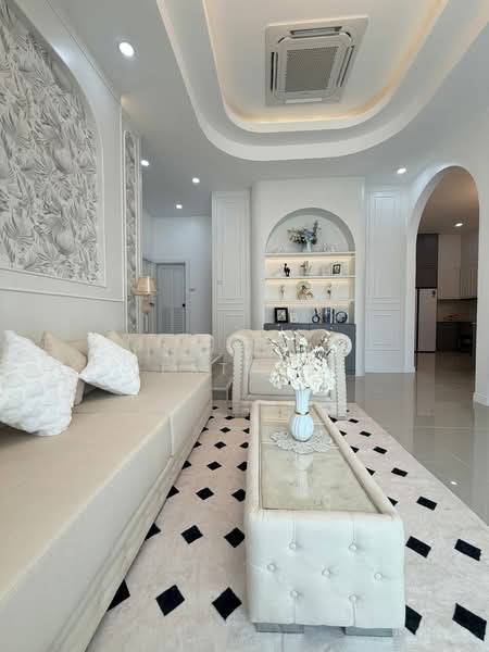 4 Bedroom Pool Villa for Sale in Chaiyaphruek Pattaya, Chon Buri (Pattaya), Bang Lamung, Bang Lamung (Pattaya), Chon Buri (Pattaya), 4 Bedrooms, 276 sqm, Villa For Sale, by PLC real estate, 500189905 - DDproperty.com