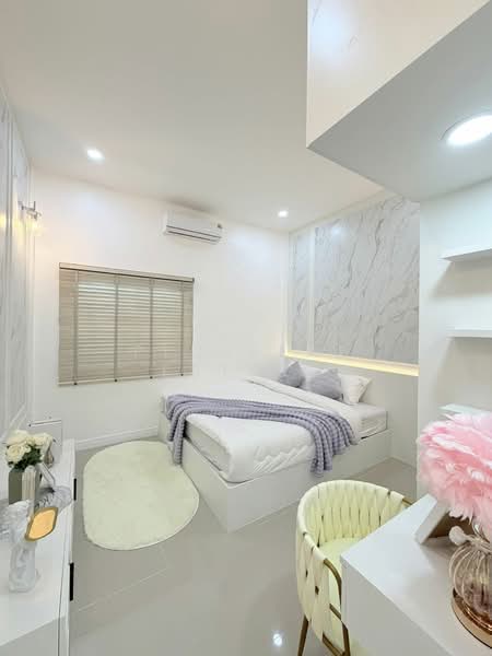 4 Bedroom Pool Villa for Sale in Chaiyaphruek Pattaya, Chon Buri (Pattaya), Bang Lamung, Bang Lamung (Pattaya), Chon Buri (Pattaya), 4 Bedrooms, 276 sqm, Villa For Sale, by PLC real estate, 500189905 - DDproperty.com