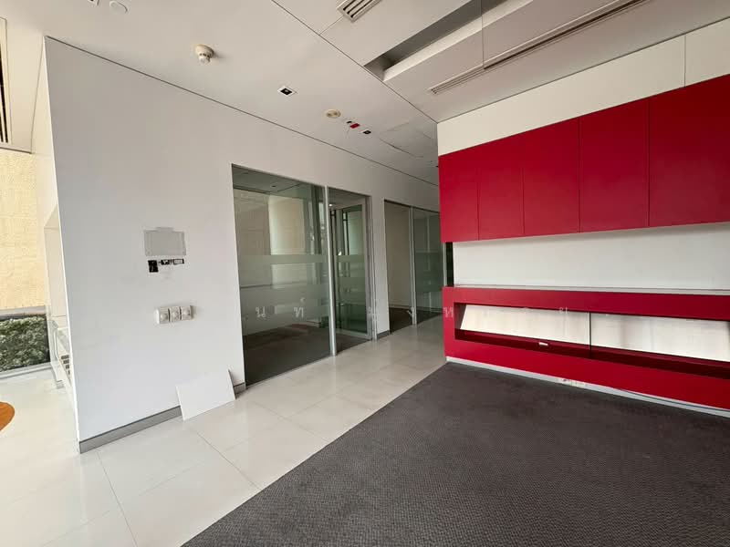 Space for Rent Ground floor in Asok-Ratchadaphisek Ideal for Showroom, Bangkok, Khong Tan, Khlong Toei, Bangkok, , 194 sqm, Retail Space For Rent, by Chutinun Mungmai, 500189924 - DDproperty.com