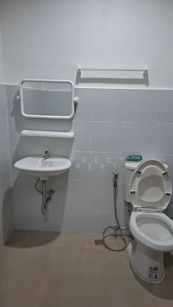 หมู่บ้านศรีประจักษ์, Bangkok, Rat Phatthana, Saphan Sung, Bangkok, 2 Bedrooms, 17 sqm, Townhouse For Rent, by Correct Property, 500189930 - DDproperty.com